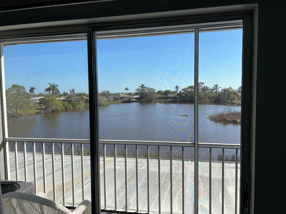 Marco Island Lakeside Inn Экстерьер фото