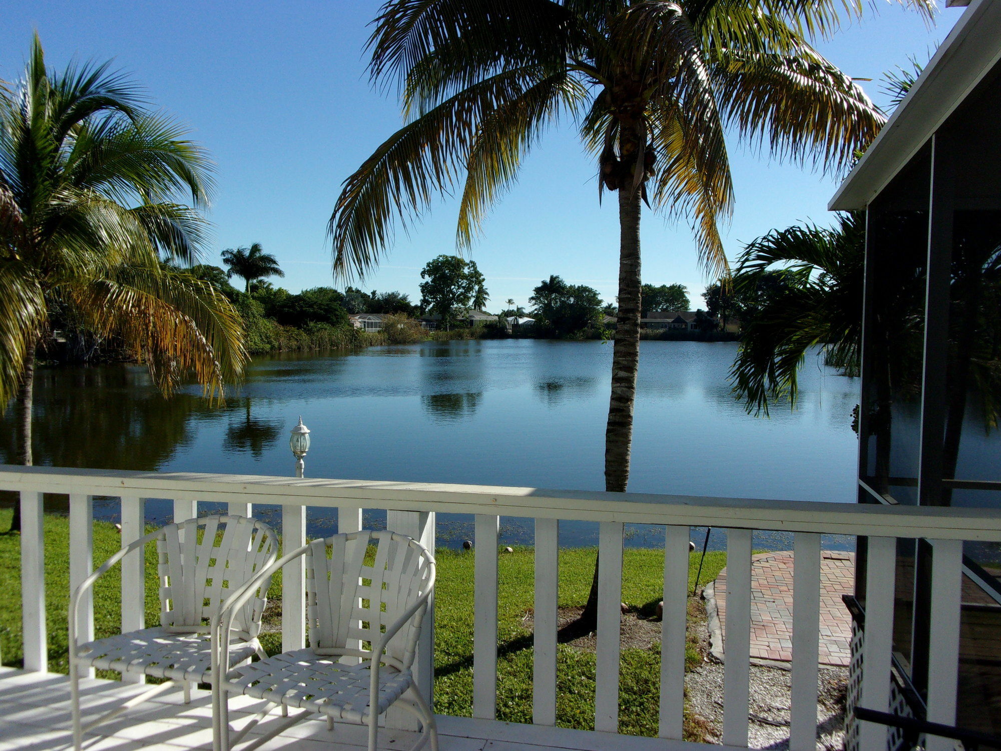 Marco Island Lakeside Inn Экстерьер фото